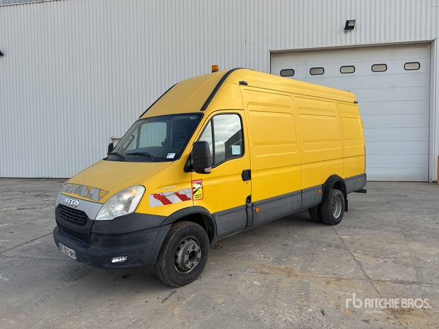 2014 Iveco C70C17 4x2 Camion Atelier Service 4x2 Service Truck - فان, آلية المنفعة/ مركبة خاصة: صورة 1 2014 Iveco C70C17 4x2 Camion Atelier Service 4x2 Service Truck - فان, آلية المنفعة/ مركبة خاصة: صورة 1