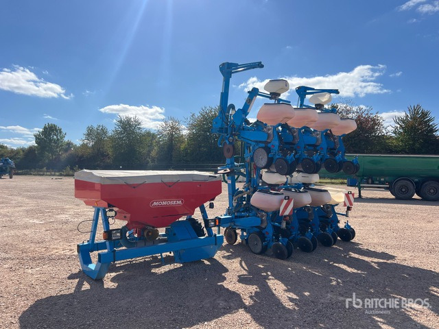 2014 Monosem NG+4 Semoir Monograine 8 Rangs 8 Row Planter - آلة نثر البذور الدقيقة: صورة 4 2014 Monosem NG+4 Semoir Monograine 8 Rangs 8 Row Planter - آلة نثر البذور الدقيقة: صورة 4