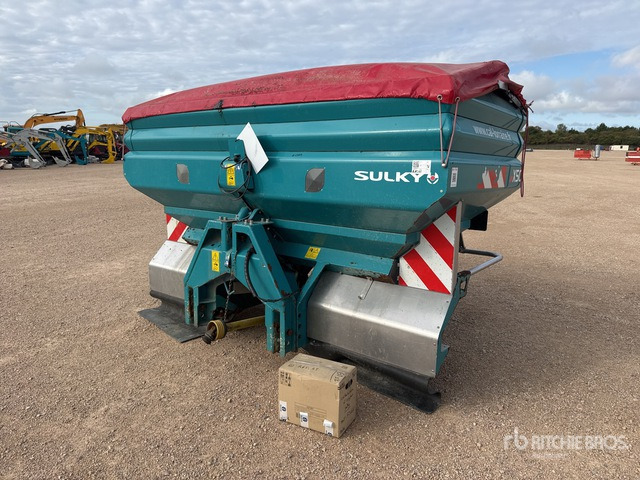 2014 Sulky X50WPB 44 m 3-Point 4000 L Epandeur A ... Fertilizer Spreader - آلة رش السماد: صورة 3 2014 Sulky X50WPB 44 m 3-Point 4000 L Epandeur A ... Fertilizer Spreader - آلة رش السماد: صورة 3