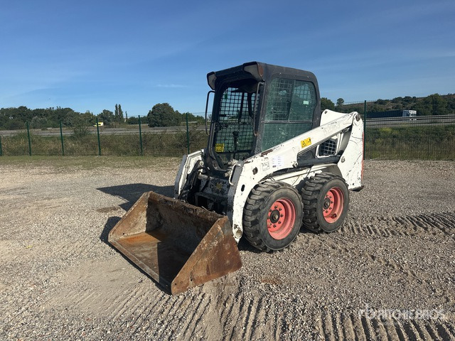 2015 Bobcat S450 Chargeuse Compact Skid Steer Loader - شيول صغير: صورة 2 2015 Bobcat S450 Chargeuse Compact Skid Steer Loader - شيول صغير: صورة 2