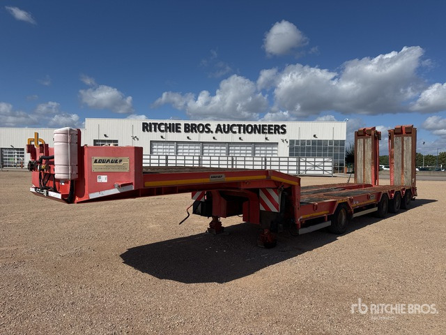 2016 Louault SR44 Quad/A Expandable Axle Semi-Rem ... Lowboy Trailer - عربة منخفضة مسطحة نصف مقطورة: صورة 2 2016 Louault SR44 Quad/A Expandable Axle Semi-Rem ... Lowboy Trailer - عربة منخفضة مسطحة نصف مقطورة: صورة 2