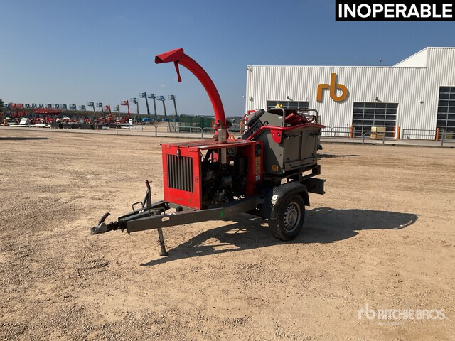 2016 Timberwolf TW 230DHB Broyeur 1 Essieu S/A (Inoperable) Wood Chipper - قاطعة الأخشاب: صورة 2 2016 Timberwolf TW 230DHB Broyeur 1 Essieu S/A (Inoperable) Wood Chipper - قاطعة الأخشاب: صورة 2