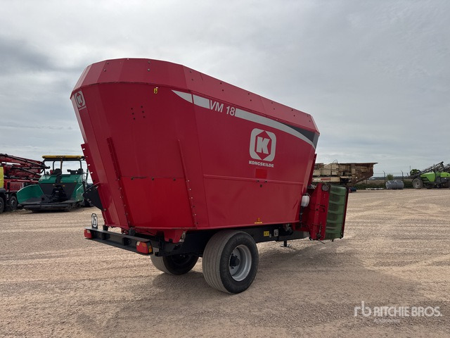 2017 Kongskilde VM 18 Melangeuse Distributrice 1 Essi ... Feed Wagon - عربة خلط الأعلاف: صورة 4 2017 Kongskilde VM 18 Melangeuse Distributrice 1 Essi ... Feed Wagon - عربة خلط الأعلاف: صورة 4