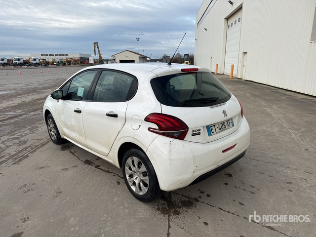 2018 Peugeot 208 Motricit? Renforc?e Vehicule Utilitaire Cargo Van - شاحنة التوصيل: صورة 2 2018 Peugeot 208 Motricit? Renforc?e Vehicule Utilitaire Cargo Van - شاحنة التوصيل: صورة 2