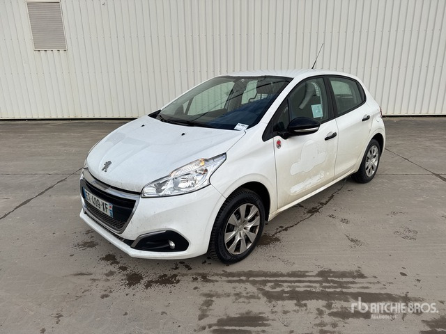 2018 Peugeot 208 Motricit? Renforc?e Vehicule Utilitaire Cargo Van - شاحنة التوصيل: صورة 1 2018 Peugeot 208 Motricit? Renforc?e Vehicule Utilitaire Cargo Van - شاحنة التوصيل: صورة 1