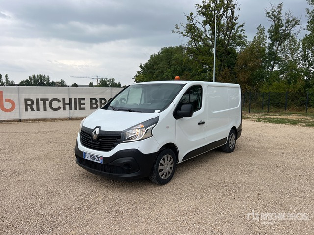 2019 Renault Trafic Vehicule Utilitaire Cargo Van - فان المدمجة: صورة 1 2019 Renault Trafic Vehicule Utilitaire Cargo Van - فان المدمجة: صورة 1
