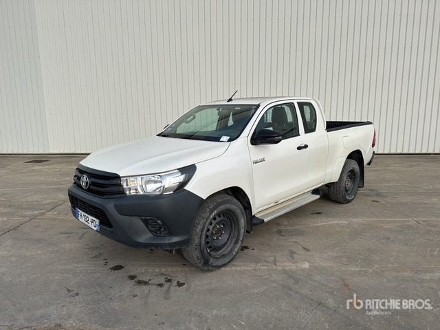 2019 Toyota Hilux Vehicule Utilitaire Cargo Van - شاحنة التوصيل: صورة 1 2019 Toyota Hilux Vehicule Utilitaire Cargo Van - شاحنة التوصيل: صورة 1