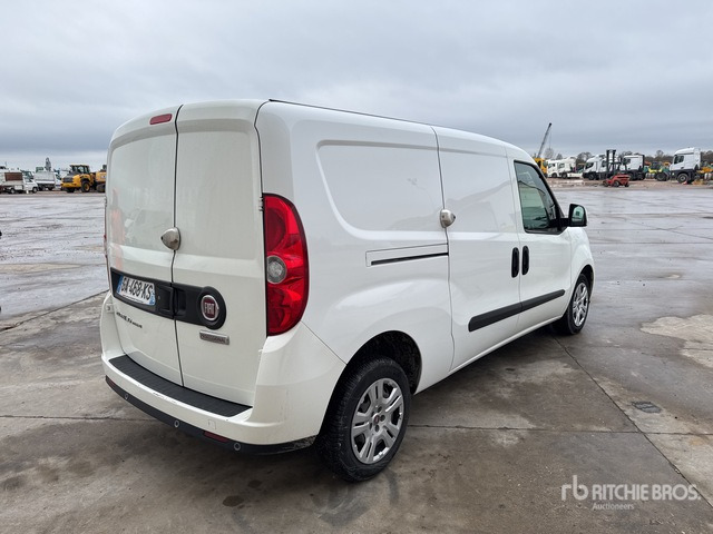 2021 Fiat Doblo maxi Vehicule Utilitaire Cargo Van - شاحنة التوصيل: صورة 3 2021 Fiat Doblo maxi Vehicule Utilitaire Cargo Van - شاحنة التوصيل: صورة 3