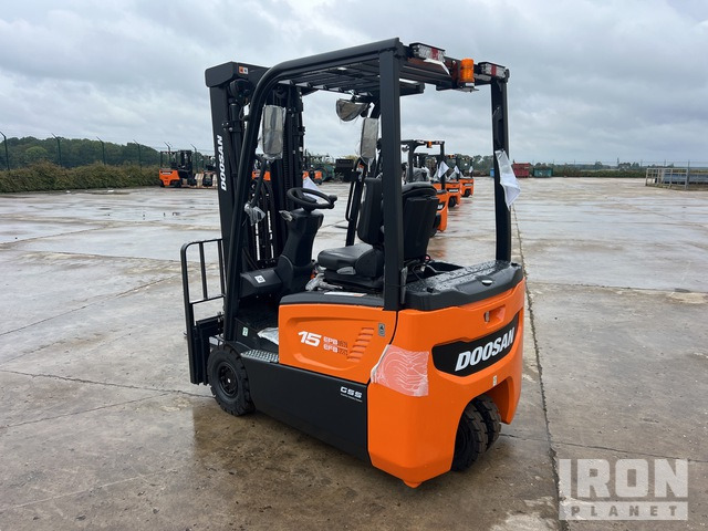 2023 Doosan B15T-7 PLUS 1500 kg Chariot Elevateur Elect ... Electric Forklift - رافعة شوكية كهربائية: صورة 4 2023 Doosan B15T-7 PLUS 1500 kg Chariot Elevateur Elect ... Electric Forklift - رافعة شوكية كهربائية: صورة 4