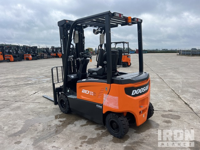 2023 Doosan B20X-7 PLUS 2000 kg Chariot Elevateur Elect ... Electric Forklift - رافعة شوكية كهربائية: صورة 4 2023 Doosan B20X-7 PLUS 2000 kg Chariot Elevateur Elect ... Electric Forklift - رافعة شوكية كهربائية: صورة 4