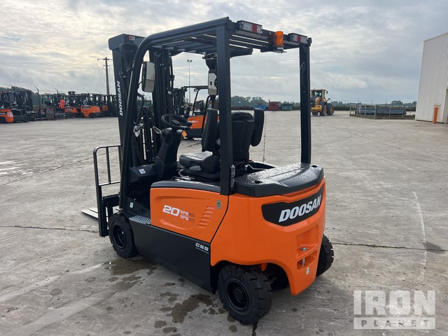 2023 Doosan B20X-7 PLUS 2000 kg Chariot Elevateur Elect ... Electric Forklift - رافعة شوكية كهربائية: صورة 4 2023 Doosan B20X-7 PLUS 2000 kg Chariot Elevateur Elect ... Electric Forklift - رافعة شوكية كهربائية: صورة 4