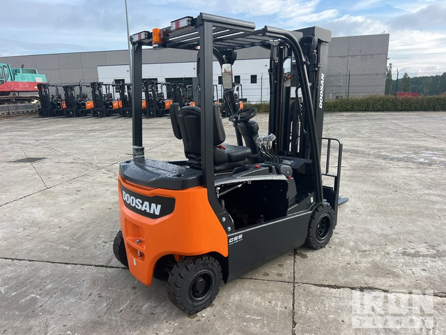 2023 Doosan B20X-7 PLUS 2000 kg Chariot Elevateur Elect ... Electric Forklift - رافعة شوكية كهربائية: صورة 3 2023 Doosan B20X-7 PLUS 2000 kg Chariot Elevateur Elect ... Electric Forklift - رافعة شوكية كهربائية: صورة 3