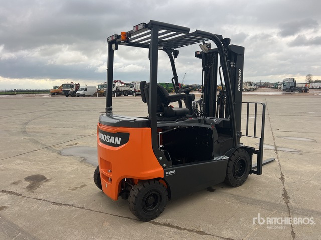 2023 Doosan B25X-7 PLUS 2500 kg Chariot Elevateur Elect ... Electric Forklift - رافعة شوكية كهربائية: صورة 3 2023 Doosan B25X-7 PLUS 2500 kg Chariot Elevateur Elect ... Electric Forklift - رافعة شوكية كهربائية: صورة 3