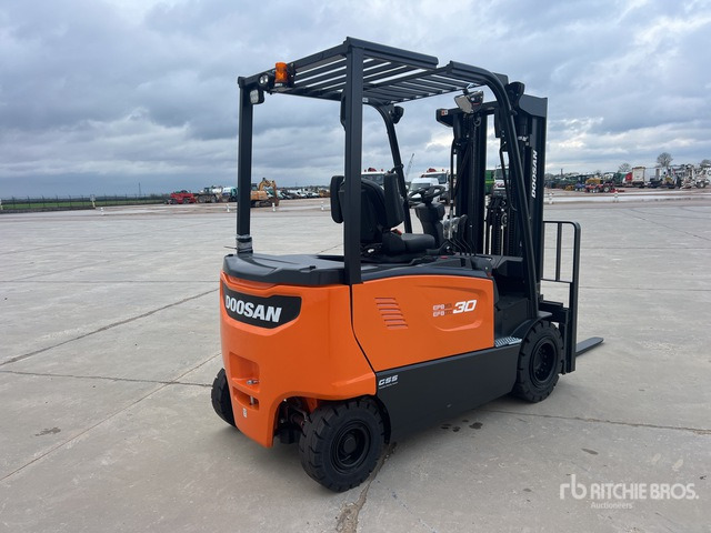 2023 Doosan B30X-7 PLUS 3000 kg Chariot Elevateur Elect ... Electric Forklift - رافعة شوكية كهربائية: صورة 3 2023 Doosan B30X-7 PLUS 3000 kg Chariot Elevateur Elect ... Electric Forklift - رافعة شوكية كهربائية: صورة 3