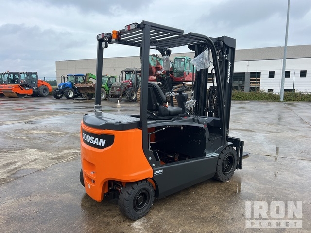 2023 Doosan B35X-7 PLUS 3500 kg Chariot Elevateur Elect ... Electric Forklift - رافعة شوكية كهربائية: صورة 4 2023 Doosan B35X-7 PLUS 3500 kg Chariot Elevateur Elect ... Electric Forklift - رافعة شوكية كهربائية: صورة 4