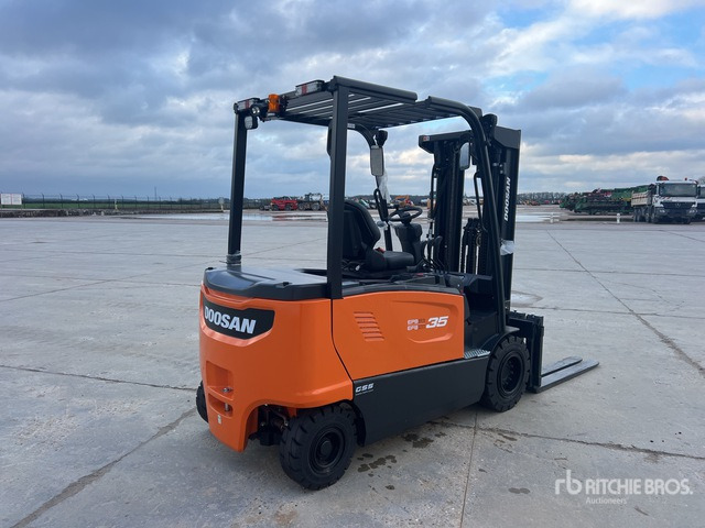 2023 Doosan B35X-7 PLUS 3500 kg Chariot Elevateur Elect ... Electric Forklift - رافعة شوكية كهربائية: صورة 4 2023 Doosan B35X-7 PLUS 3500 kg Chariot Elevateur Elect ... Electric Forklift - رافعة شوكية كهربائية: صورة 4