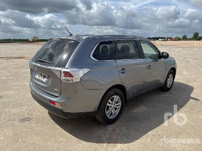 MITSUBISHI Break - سيارة: صورة 3 MITSUBISHI Break - سيارة: صورة 3