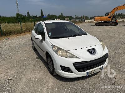 PEUGEOT 207 - سيارة: صورة 4 PEUGEOT 207 - سيارة: صورة 4