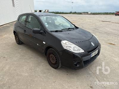 RENAULT CLIO Automobile - سيارة: صورة 4 RENAULT CLIO Automobile - سيارة: صورة 4