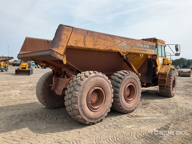 1999 Volvo A25C Articulated Dump Truck - شاحنة قلاب مفصلية: صورة 4 1999 Volvo A25C Articulated Dump Truck - شاحنة قلاب مفصلية: صورة 4