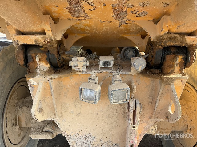 2004 Volvo A25D 6x6 Articulated Dump Truck - شاحنة قلاب مفصلية: صورة 5 2004 Volvo A25D 6x6 Articulated Dump Truck - شاحنة قلاب مفصلية: صورة 5