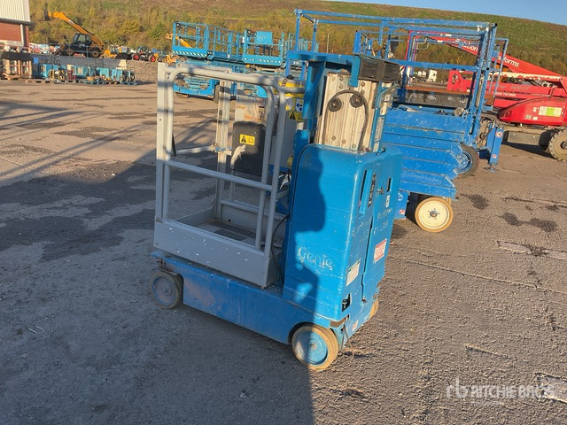 2005 Genie GR15 Vertical Mast Lift - الرأسي رفع الصاري: صورة 3 2005 Genie GR15 Vertical Mast Lift - الرأسي رفع الصاري: صورة 3