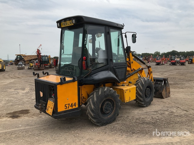 2008 JCB 2CX Airmaster MK3 4x4x4 Utility Tractor - التقطيع جزازة/ ماكينات قطع الحشائش: صورة 4 2008 JCB 2CX Airmaster MK3 4x4x4 Utility Tractor - التقطيع جزازة/ ماكينات قطع الحشائش: صورة 4