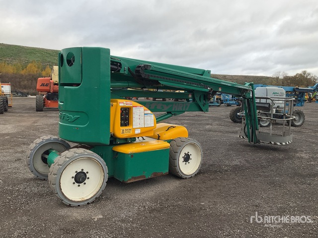 2008 Nifty-Lift HR17 2WD Electric (Inoperable) Articulating Boom Lift - شاحنة ذراع مفصلي: صورة 4 2008 Nifty-Lift HR17 2WD Electric (Inoperable) Articulating Boom Lift - شاحنة ذراع مفصلي: صورة 4
