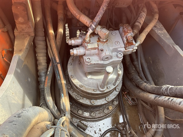 2010 Hitachi ZX350LC-3 Tracked Excavator - حفار زحاف: صورة 5 2010 Hitachi ZX350LC-3 Tracked Excavator - حفار زحاف: صورة 5
