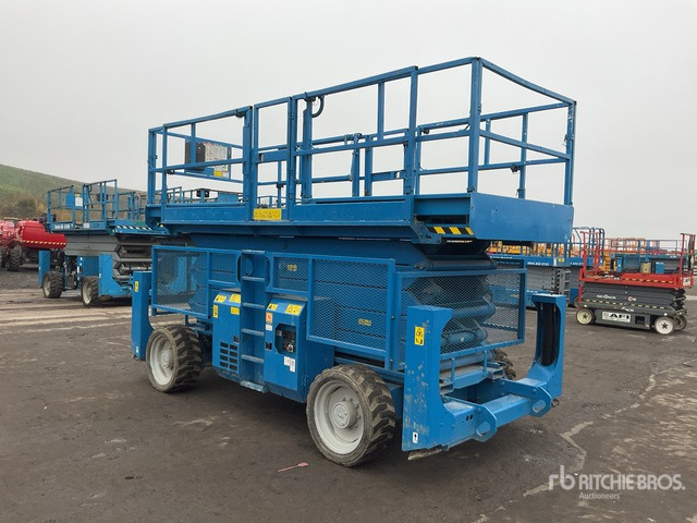 2011 Genie GS5390 4x4 Diesel Scissor Lift - رافعة هيدروليكية مقصية: صورة 4 2011 Genie GS5390 4x4 Diesel Scissor Lift - رافعة هيدروليكية مقصية: صورة 4