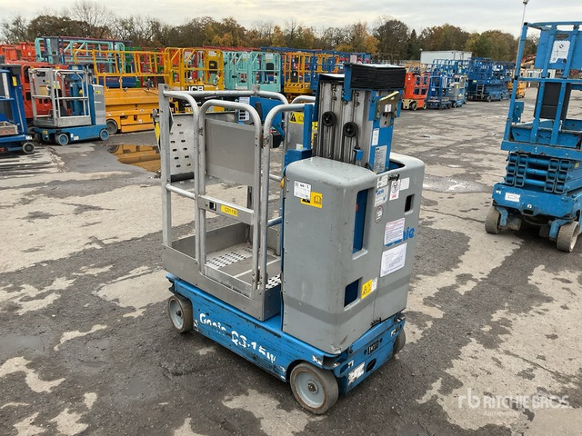 2014 Genie QS15 Vertical Mast Lift - الرأسي رفع الصاري: صورة 3 2014 Genie QS15 Vertical Mast Lift - الرأسي رفع الصاري: صورة 3