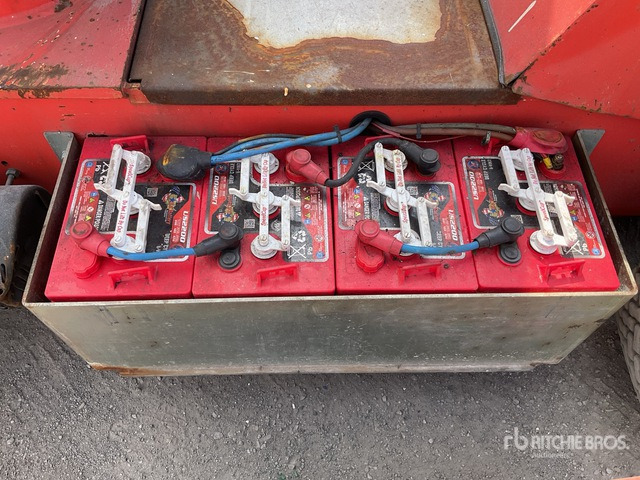 2014 Nifty HR12?NDE 2WD Hybrid 12 Mtr Multi Boom Articulating Boom Lift - شاحنة ذراع مفصلي: صورة 5 2014 Nifty HR12?NDE 2WD Hybrid 12 Mtr Multi Boom Articulating Boom Lift - شاحنة ذراع مفصلي: صورة 5