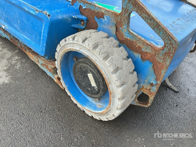 2015 Haulotte Star 10 Vertical Mast Lift - الرأسي رفع الصاري: صورة 5 2015 Haulotte Star 10 Vertical Mast Lift - الرأسي رفع الصاري: صورة 5