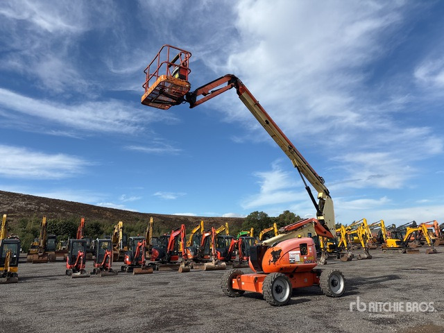 شاحنة ذراع مفصلي 2015 JLG 600AJ 4WD Diesel Articulating Boom Lift: صورة 1