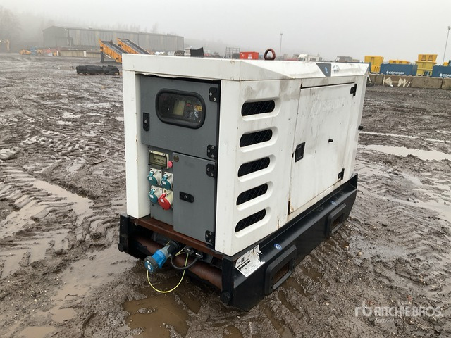 2015 Sdmo R33 Generator Set - مجموعة المولدات: صورة 2 2015 Sdmo R33 Generator Set - مجموعة المولدات: صورة 2