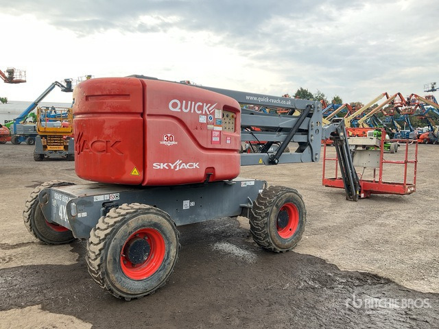 2015 Skyjack SJ51AJ 4WD Diesel Articulating Boom Lift - شاحنة ذراع مفصلي: صورة 4 2015 Skyjack SJ51AJ 4WD Diesel Articulating Boom Lift - شاحنة ذراع مفصلي: صورة 4