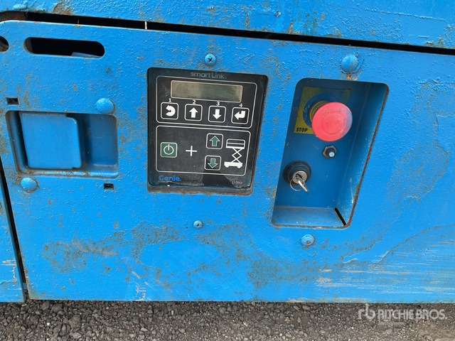 2016 Genie GS3246 Electric Scissor Lift - رافعة هيدروليكية مقصية: صورة 5 2016 Genie GS3246 Electric Scissor Lift - رافعة هيدروليكية مقصية: صورة 5