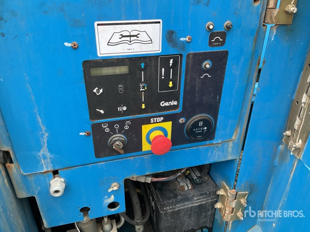 2016 Genie GS5390 4x4 Diesel Scissor Lift - رافعة هيدروليكية مقصية: صورة 5 2016 Genie GS5390 4x4 Diesel Scissor Lift - رافعة هيدروليكية مقصية: صورة 5