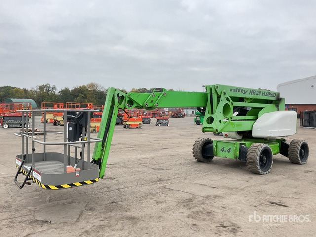 2016 Nifty-Lift HR28 2016 Nifty-Lift HR28 Articulating Boom Lift Articulating Boom Lift - شاحنة ذراع مفصلي: صورة 3 2016 Nifty-Lift HR28 2016 Nifty-Lift HR28 Articulating Boom Lift Articulating Boom Lift - شاحنة ذراع مفصلي: صورة 3