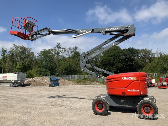 2016 Skyjack SJ46AJ 4WD Diesel Articulating Boom Lift - شاحنة ذراع مفصلي: صورة 3 2016 Skyjack SJ46AJ 4WD Diesel Articulating Boom Lift - شاحنة ذراع مفصلي: صورة 3