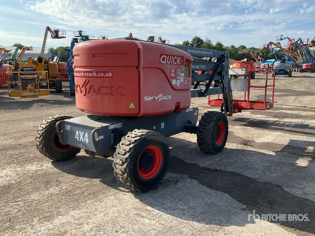 2016 Skyjack SJ46AJ 4WD Diesel Articulating Boom Lift - شاحنة ذراع مفصلي: صورة 5 2016 Skyjack SJ46AJ 4WD Diesel Articulating Boom Lift - شاحنة ذراع مفصلي: صورة 5