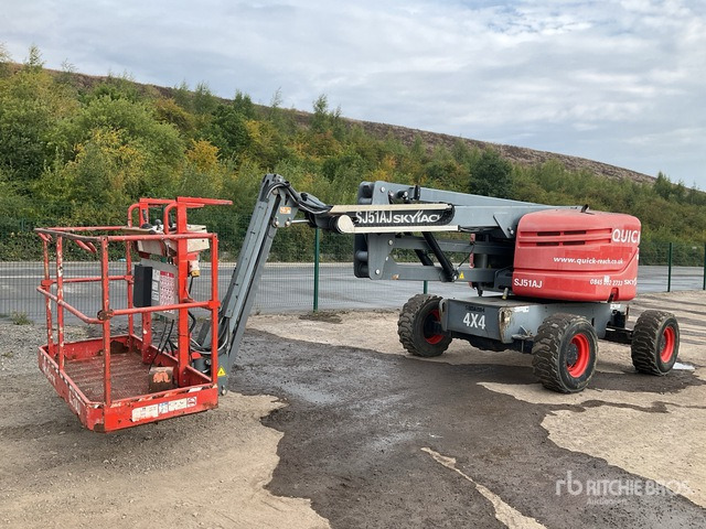 2016 Skyjack SJ51AJ 4WD Diesel Articulating Boom Lift - شاحنة ذراع مفصلي: صورة 1 2016 Skyjack SJ51AJ 4WD Diesel Articulating Boom Lift - شاحنة ذراع مفصلي: صورة 1