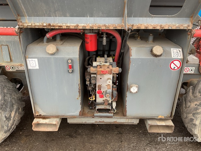 2016 Skyjack SJ6832 RT 4x4 Diesel Scissor Lift - رافعة هيدروليكية مقصية: صورة 5 2016 Skyjack SJ6832 RT 4x4 Diesel Scissor Lift - رافعة هيدروليكية مقصية: صورة 5