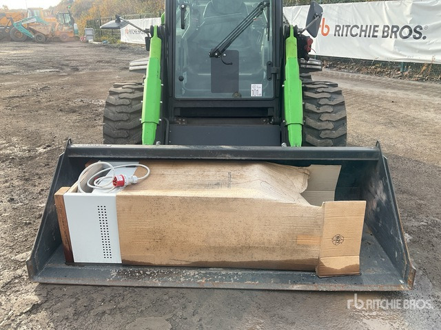 2020 Kovaco Elise 900 Electric Skid Steer Loader - شيول صغير: صورة 4 2020 Kovaco Elise 900 Electric Skid Steer Loader - شيول صغير: صورة 4