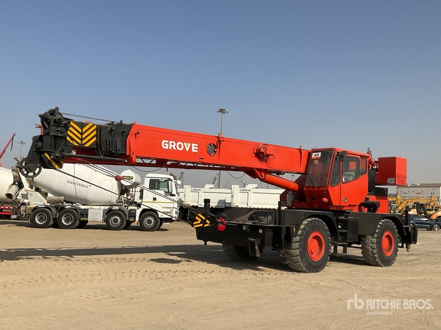1999 Grove RT530DXL 30 ton 4x4x4 Rough Terrain Crane - رافعة الطرق الوعرة: صورة 2 1999 Grove RT530DXL 30 ton 4x4x4 Rough Terrain Crane - رافعة الطرق الوعرة: صورة 2