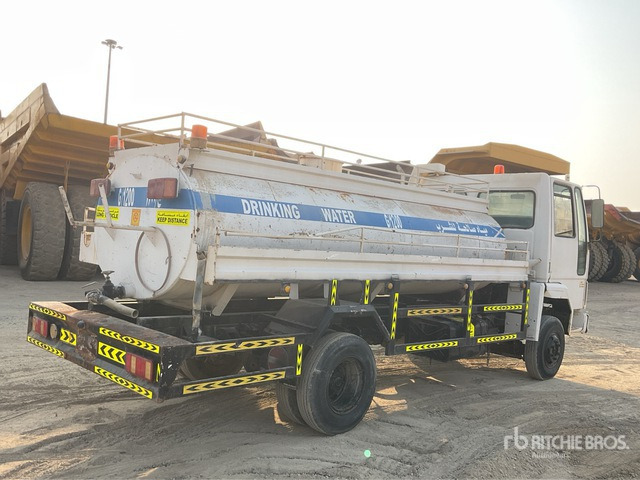 2002 Iveco Cargo 712 5000 L 4x2 Water Truck - شاحنة صهريج: صورة 5 2002 Iveco Cargo 712 5000 L 4x2 Water Truck - شاحنة صهريج: صورة 5