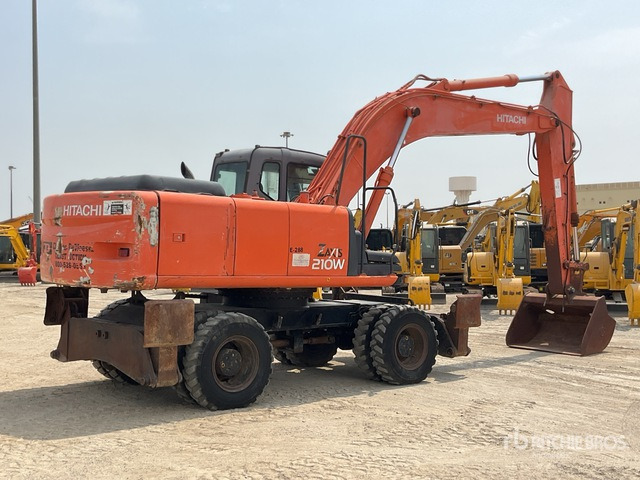 2005 Hitachi ZX210W - حفارة دولاب: صورة 4 2005 Hitachi ZX210W - حفارة دولاب: صورة 4