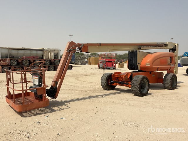 2005 JLG 800AJ 4WD Diesel Articulating Boom Lift - شاحنة ذراع مفصلي: صورة 2 2005 JLG 800AJ 4WD Diesel Articulating Boom Lift - شاحنة ذراع مفصلي: صورة 2
