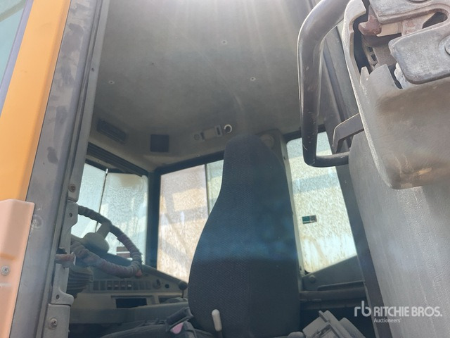 2006 Volvo A40D (Inoperable) Articulated Dump Truck - شاحنة قلاب مفصلية: صورة 5 2006 Volvo A40D (Inoperable) Articulated Dump Truck - شاحنة قلاب مفصلية: صورة 5