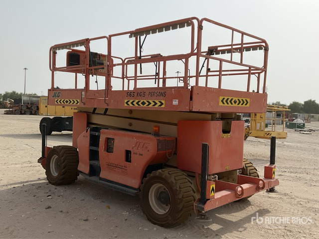 2007 JLG 4394 RT 4x4 Diesel Scissor Lift - رافعة هيدروليكية مقصية: صورة 3 2007 JLG 4394 RT 4x4 Diesel Scissor Lift - رافعة هيدروليكية مقصية: صورة 3